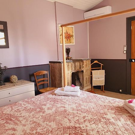Le Clos Des Pins Claira 객실 사진