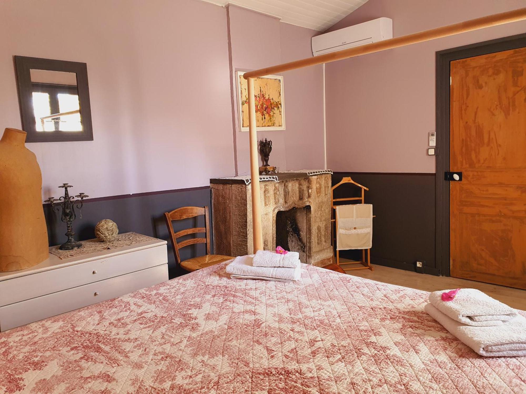 Le Clos Des Pins Claira 객실 사진